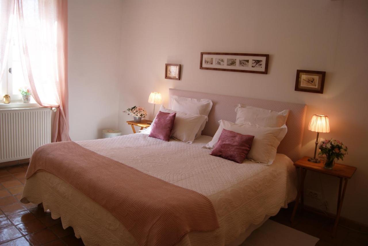 La Ferme De Gigognan Bed & Breakfast Avignon Eksteriør bilde